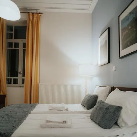 1909 Affittacamere 3*